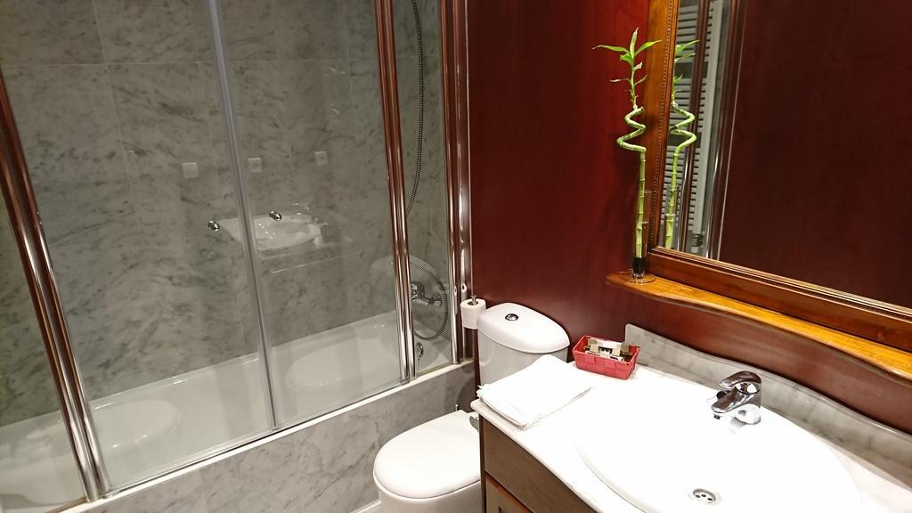 Apartamento Lucero Dos Catedrales Zaragoza Exterior foto